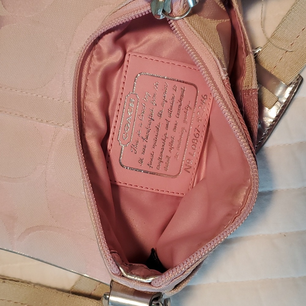Coach Crossbody - Picture 4 of 5